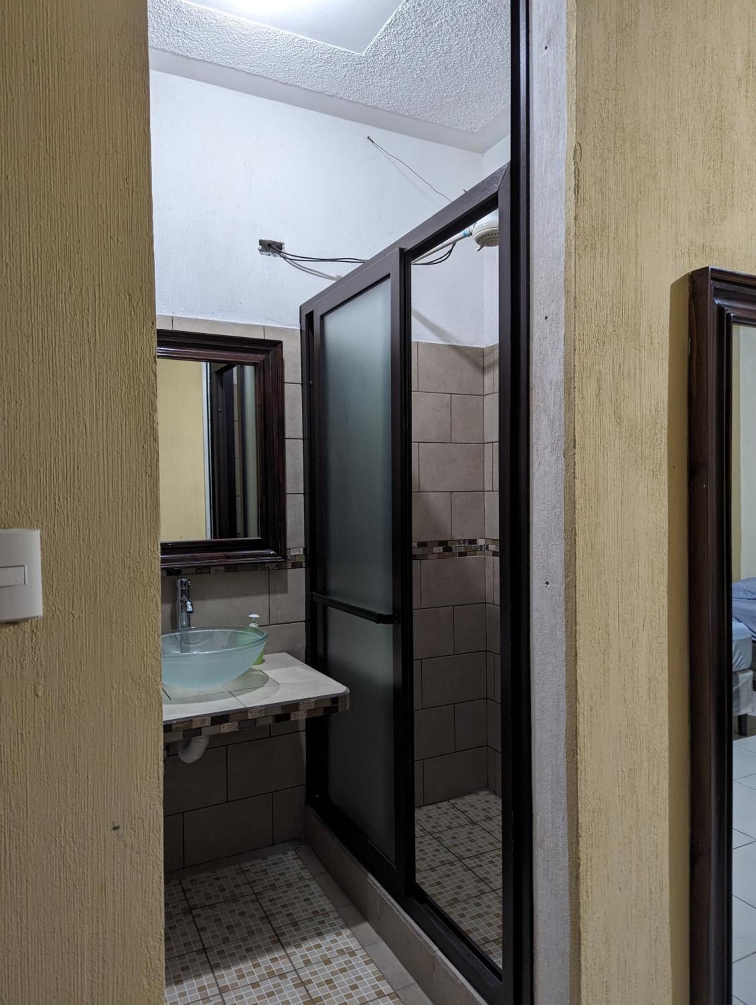 Апартаменти Casa Gonzalez Сантьяго-Атітлан Екстер'єр фото
